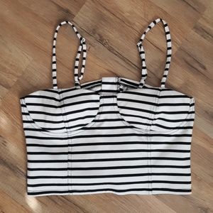 🌟Stripped crop top